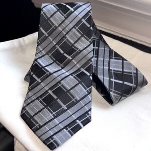 💥Elegant Vintage Pronto Uomo Italian Silk Black and Gray Men's Tie💥